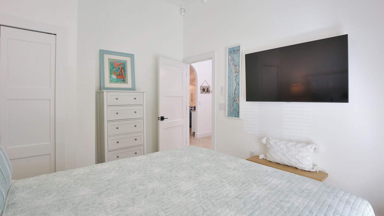 Photo of Bedroom in Holmes Beach