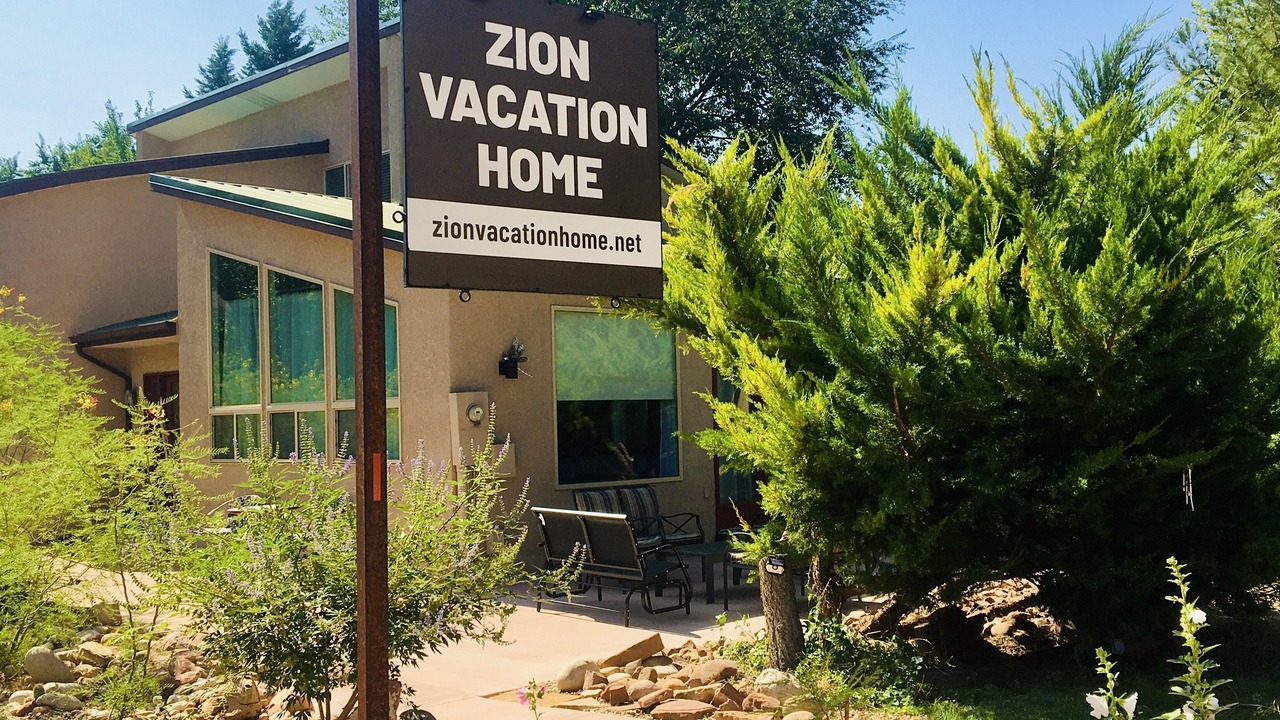 Photo of Others in Zion National Park South Entrance
