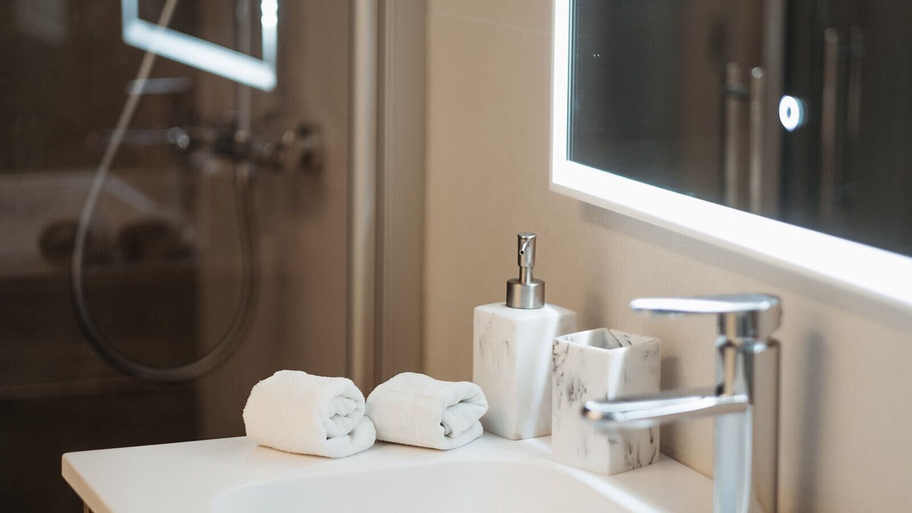 Photo of Bathroom in Logrono City Centre