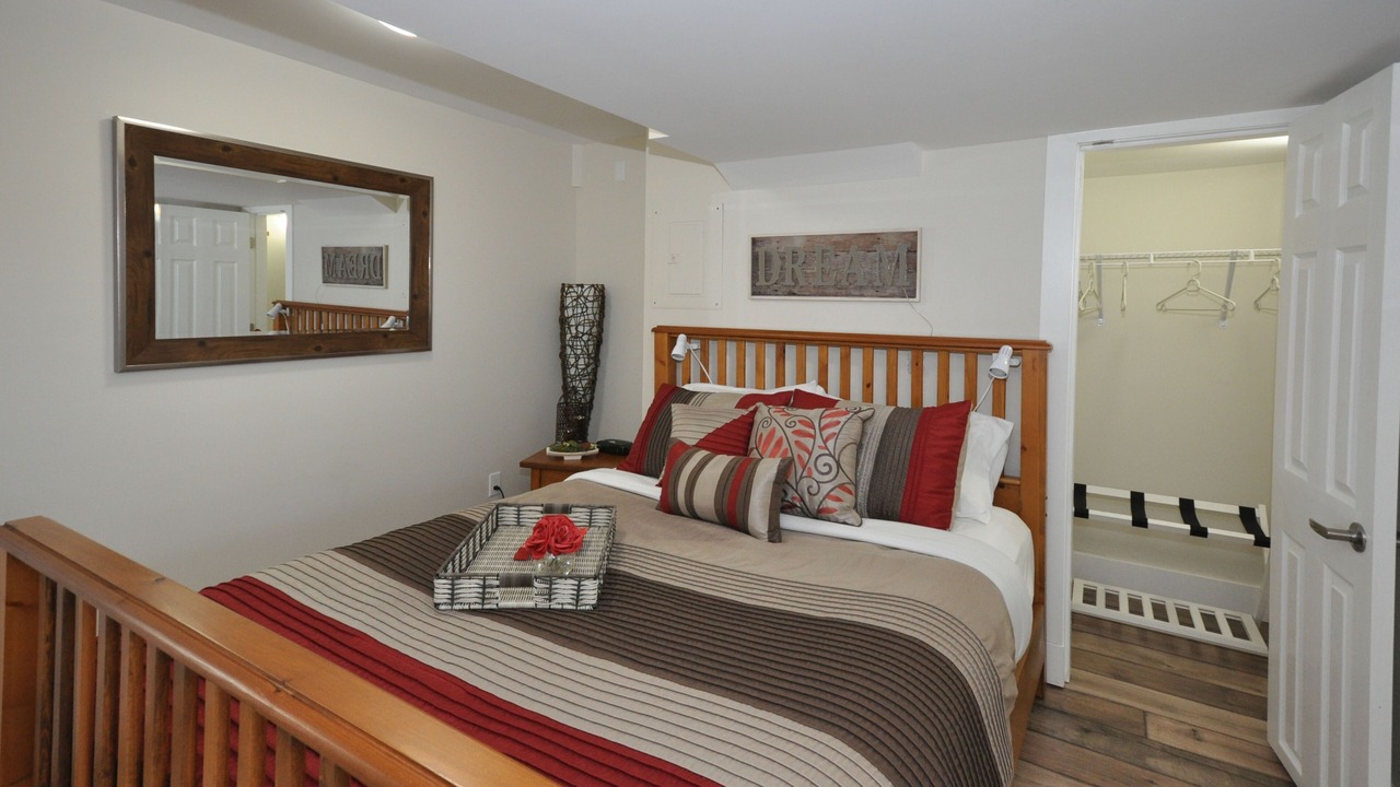 Photo of Bedroom in Shannon Lake