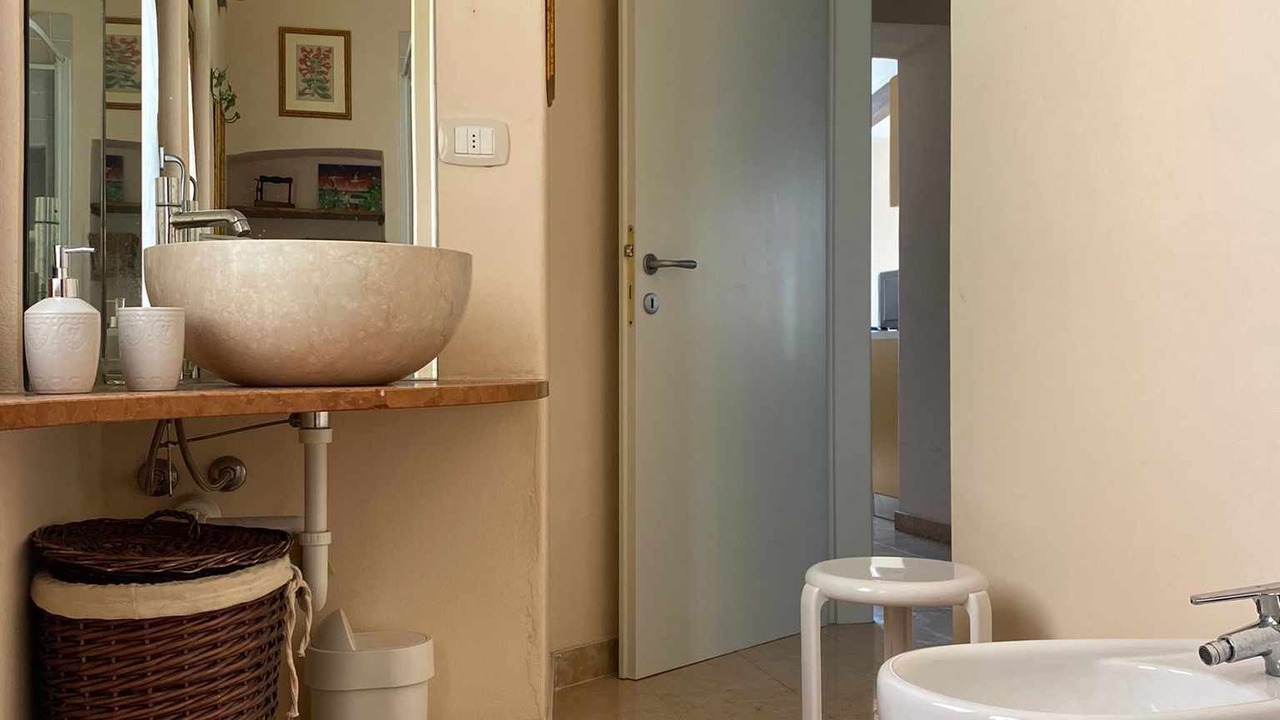 Photo of Bathroom in Costermano
