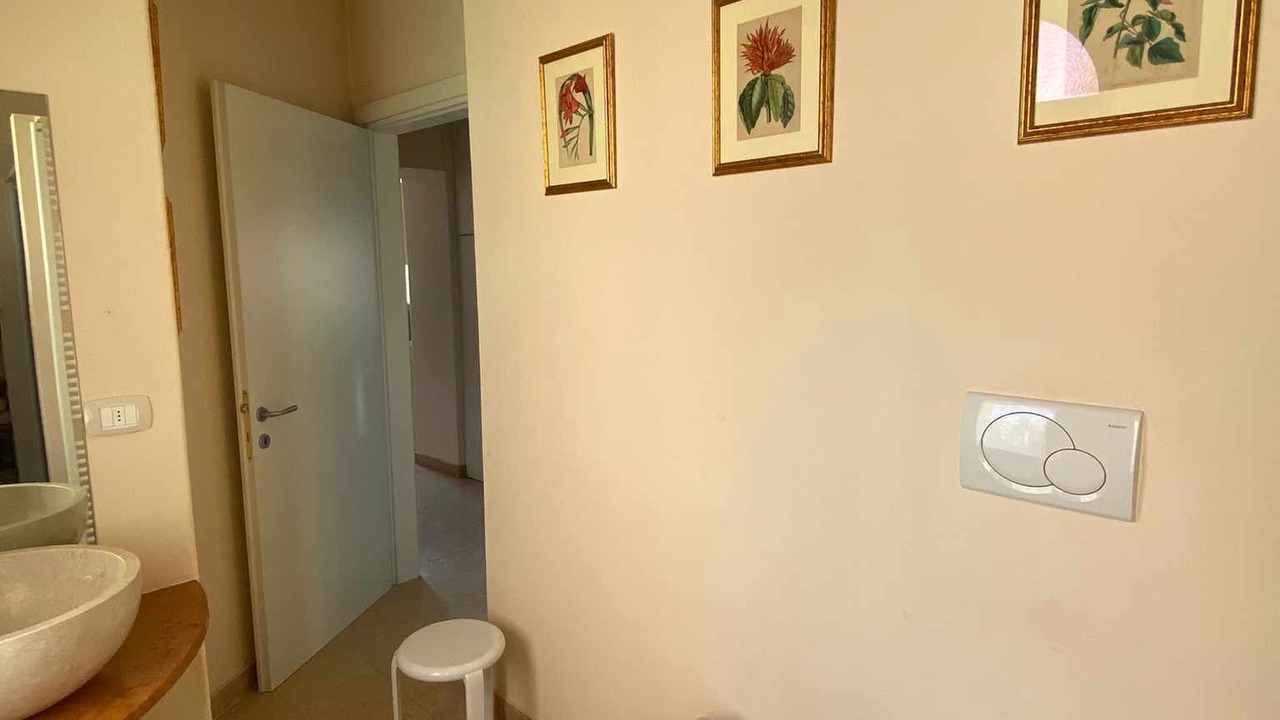 Photo of Bathroom in Costermano