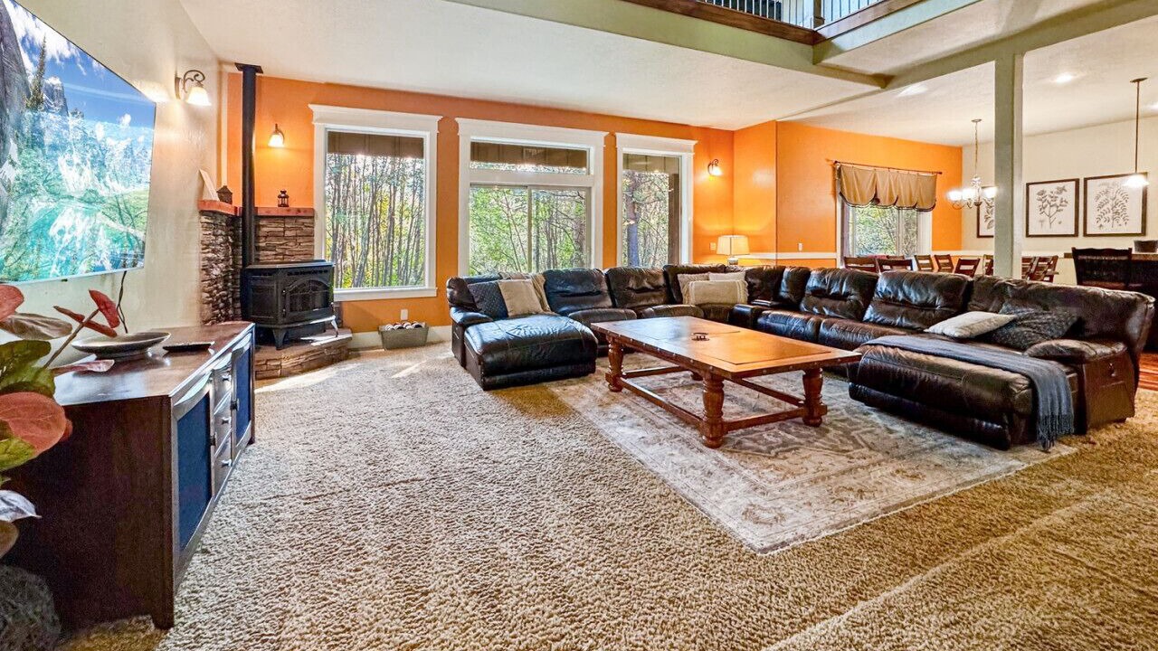 Photo of Livingroom in McCall