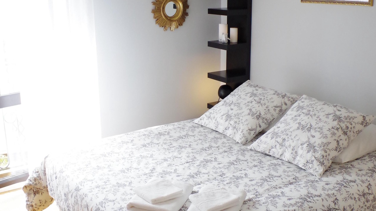 Photo of Bedroom in Notre-Dame