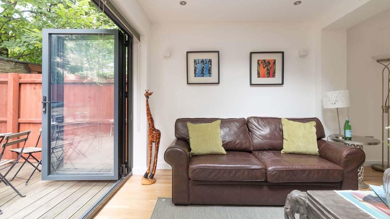 Photo of Livingroom in Rotherhithe