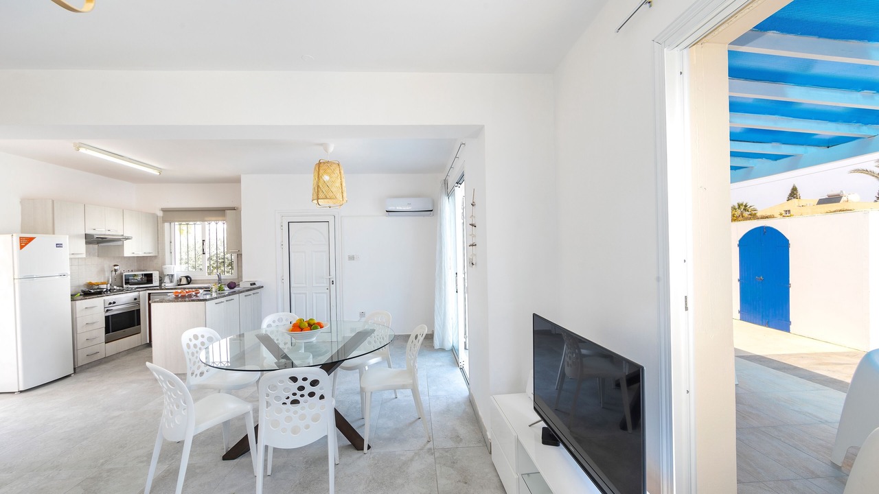 Photo of Kitchen in Protaras