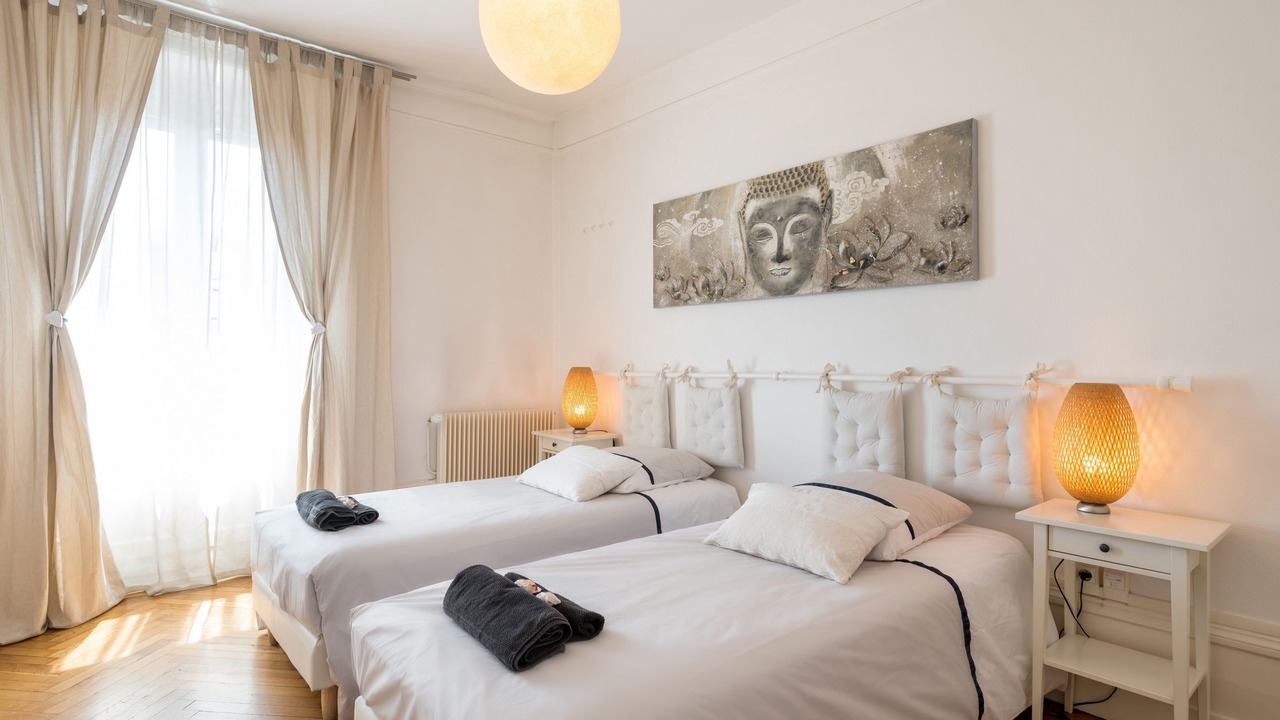 Photo of Bedroom in Voltaire - Saint Amour