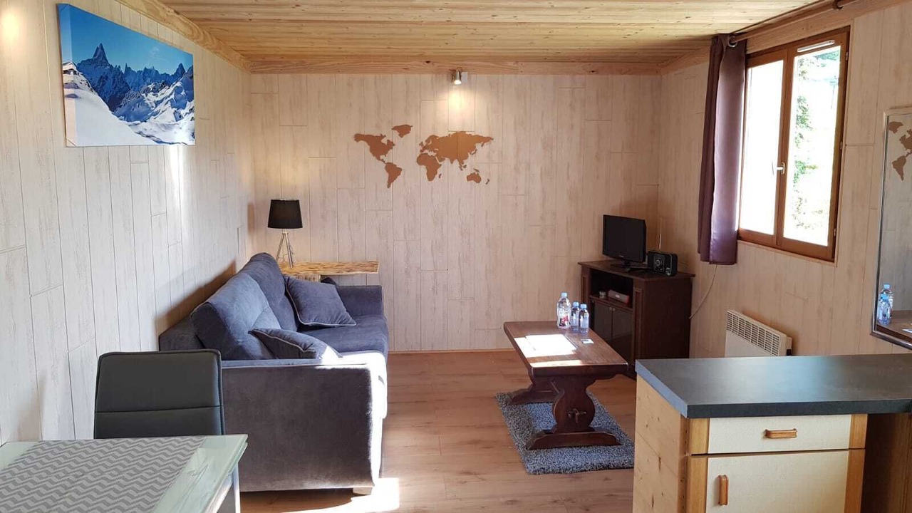 Photo of Livingroom in Bernex