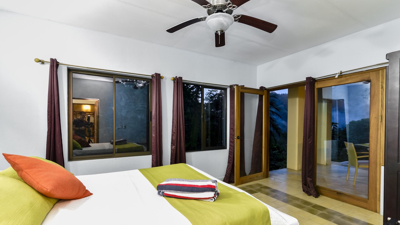 Photo of Bedroom in Portalon
