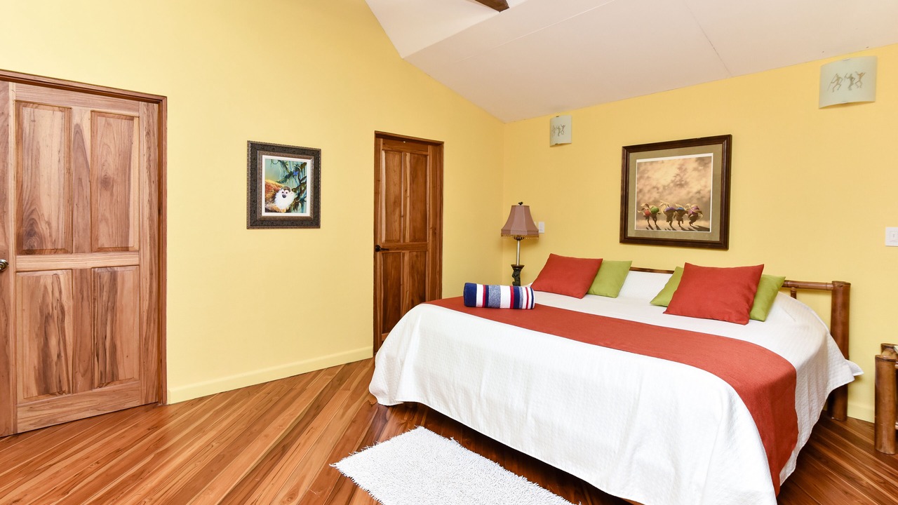 Photo of Bedroom in Portalon