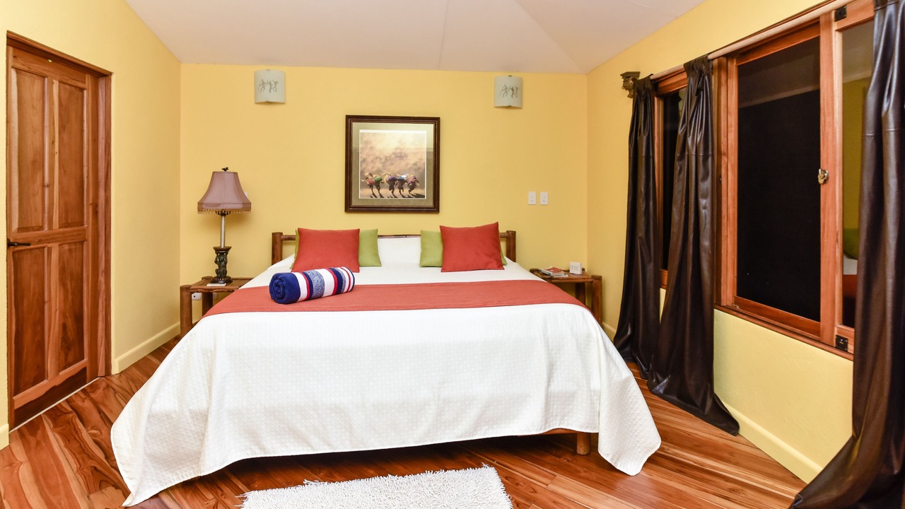 Photo of Bedroom in Portalon