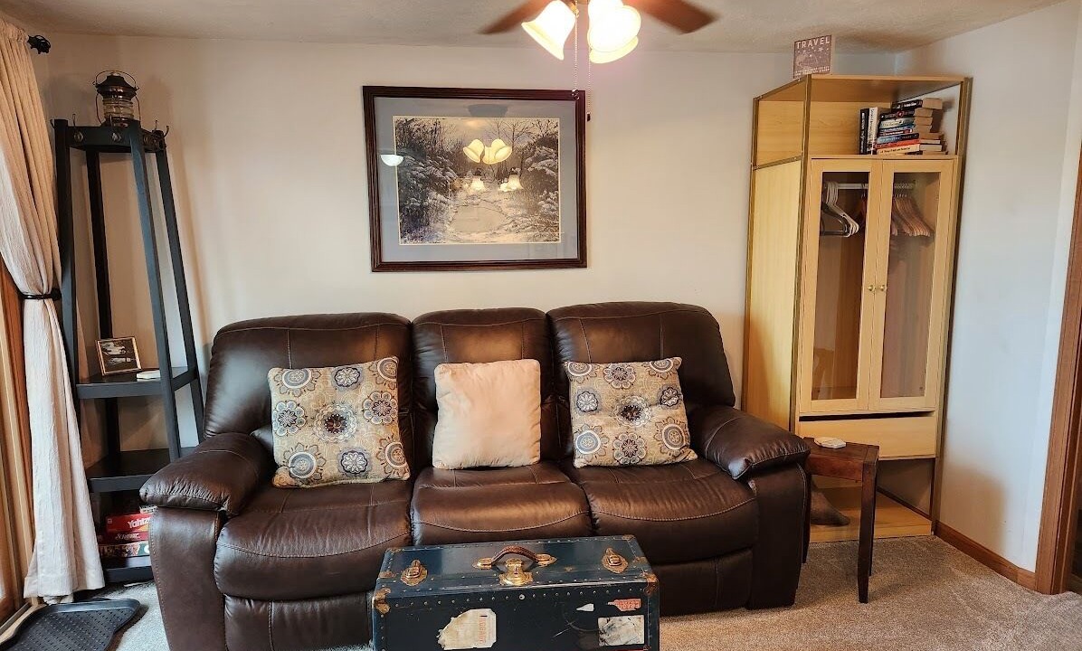 Photo of Livingroom in Mayfield