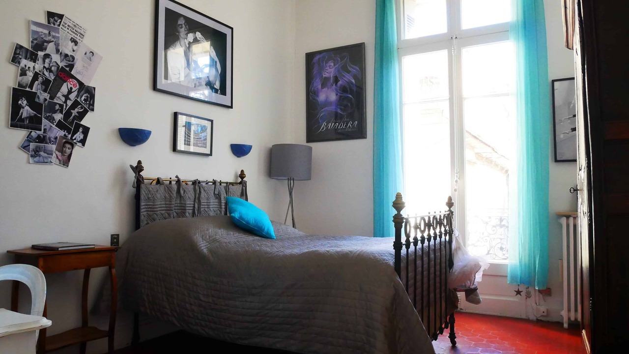 Photo of Bedroom in Nimes City Centre