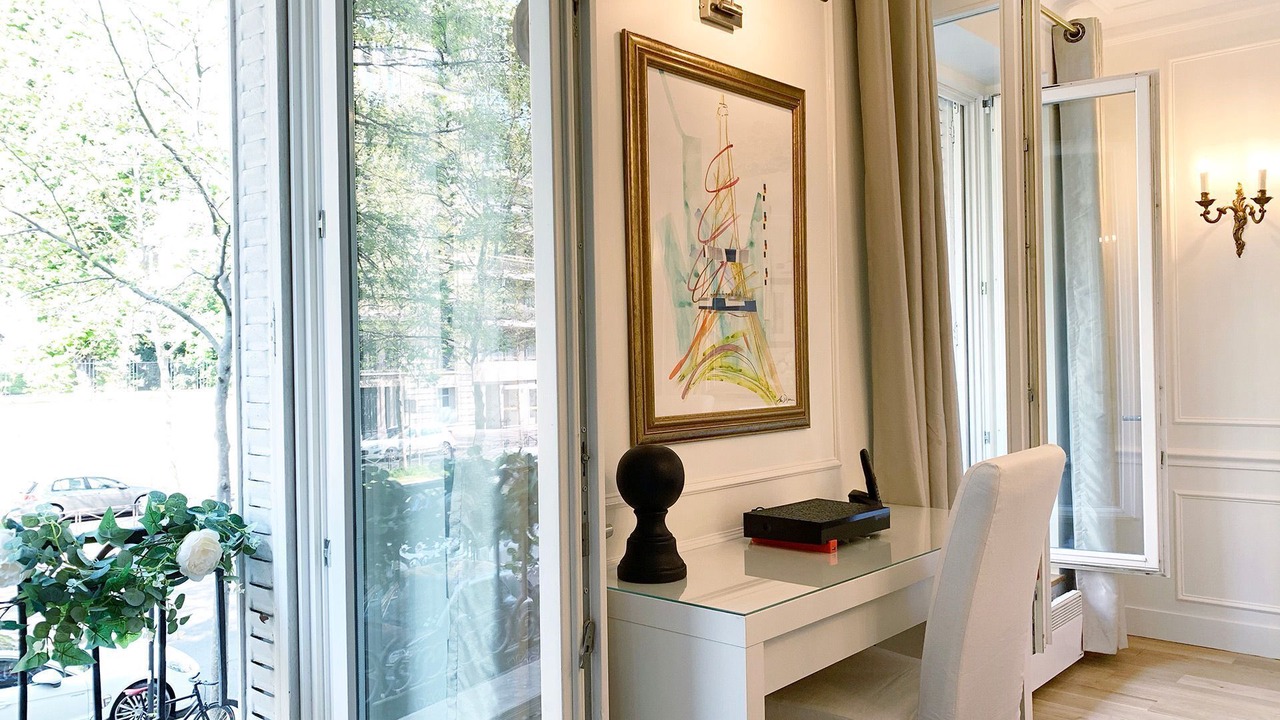 Photo of Bedroom in Quartier du Gros-Caillou