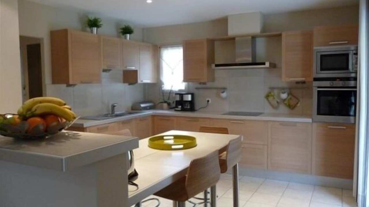Photo of Kitchen in Eygalieres