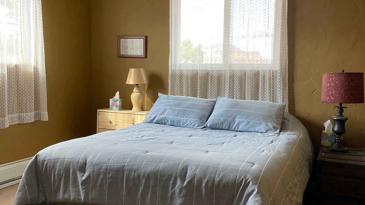 Photo of Bedroom in Teasdale