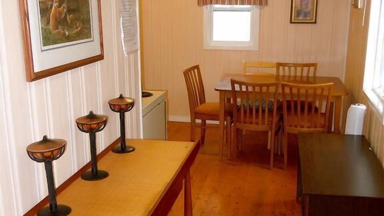 Photo of Livingroom in Iroquois