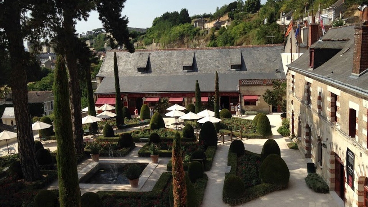 Photo of Outdoor in Nazelles-Negron