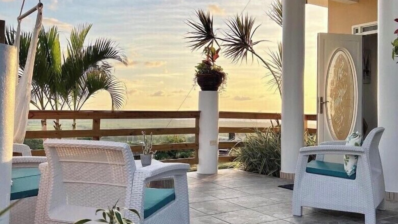 Photo of Patio Balcony in Quebrada Larga