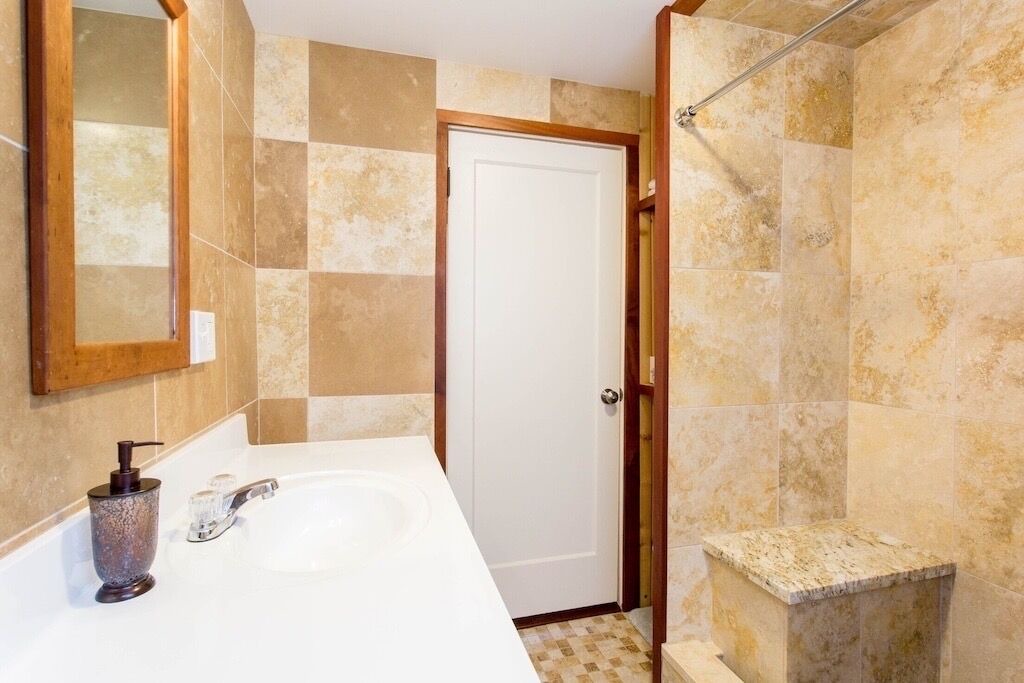 Photo of Bathroom in Honomu