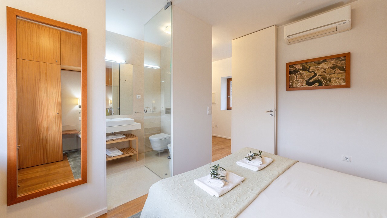 Photo of Bedroom in Esposade