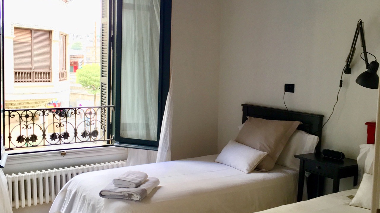Photo of Bedroom in Bilbao City Centre