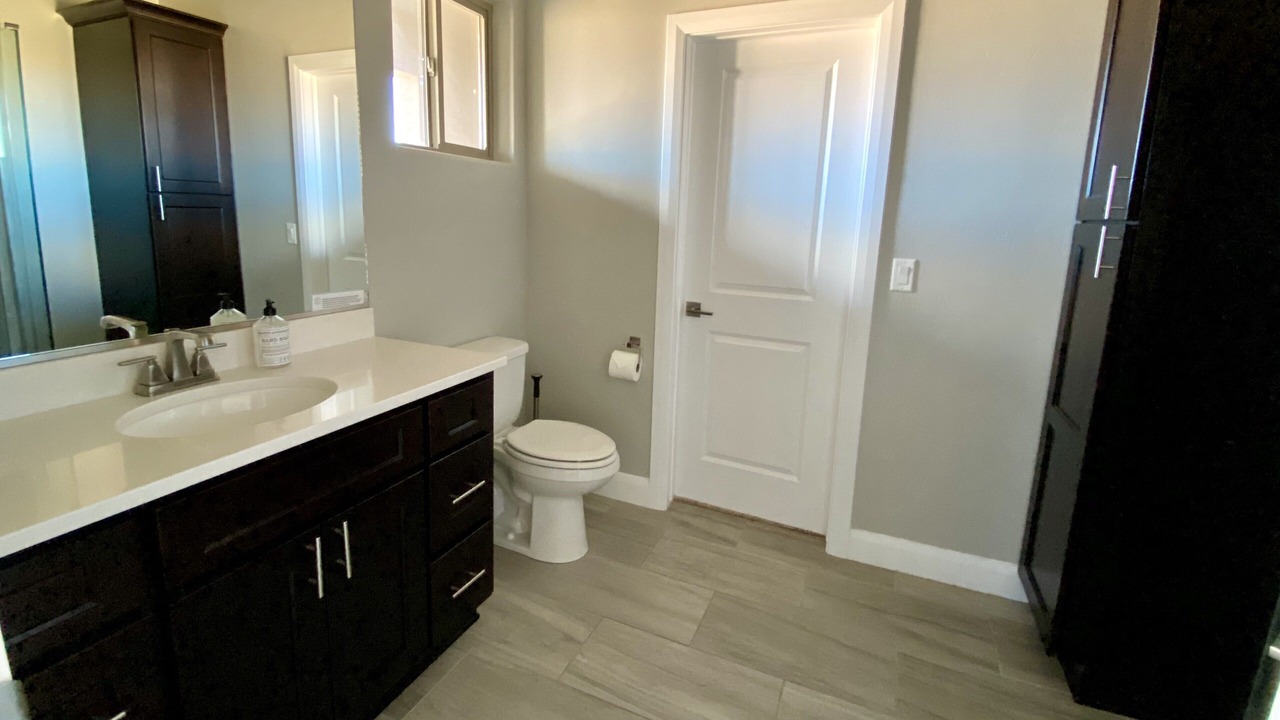 Photo of Bathroom in Hurricane