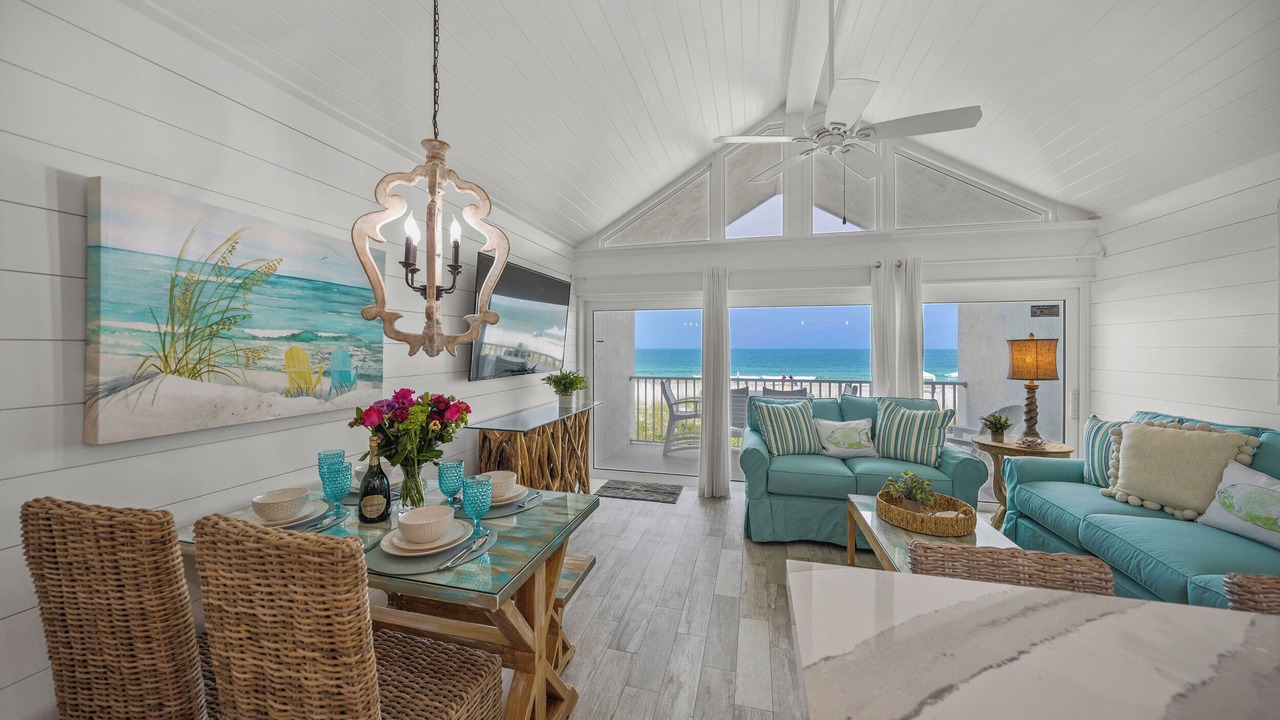 Photo of Livingroom in Holmes Beach