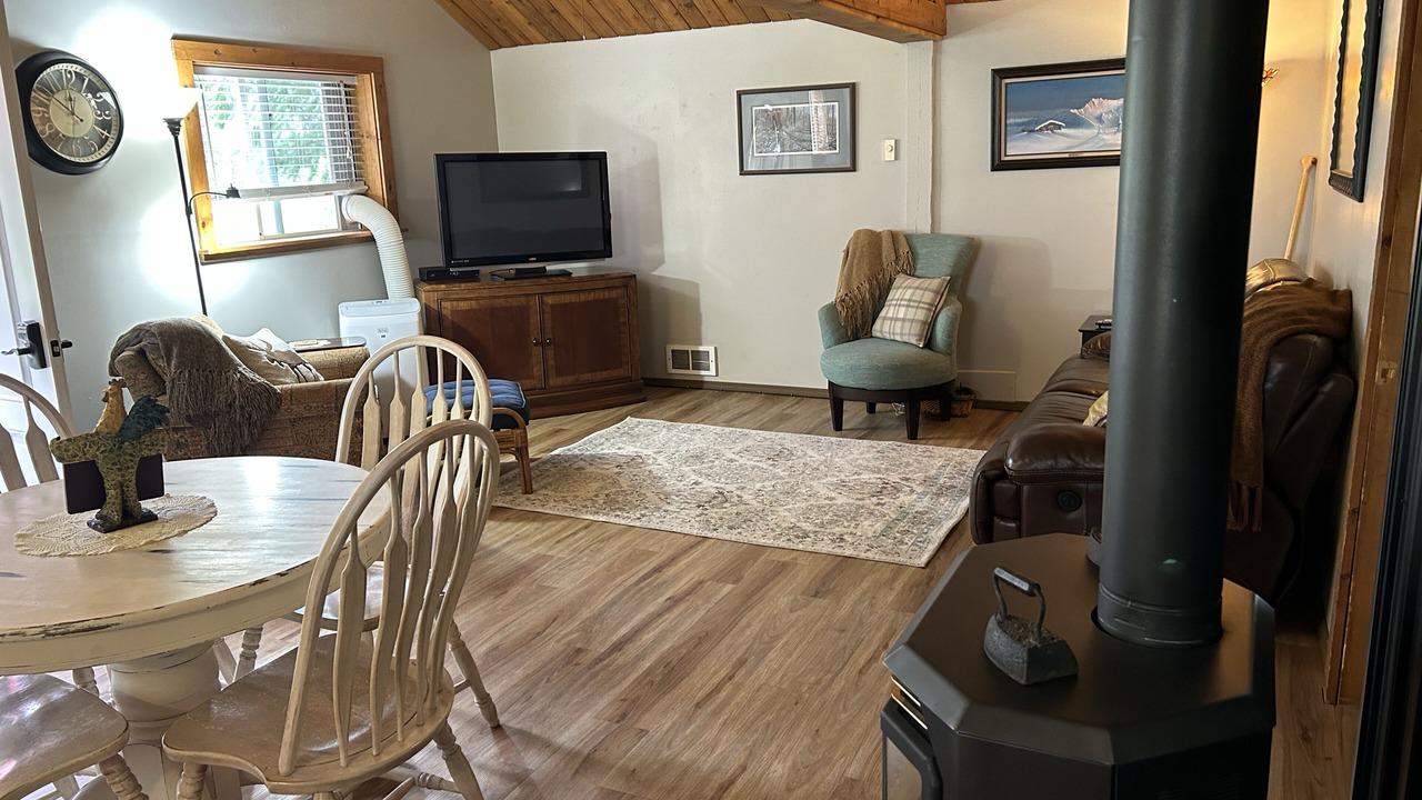 Photo of Livingroom in Post Falls