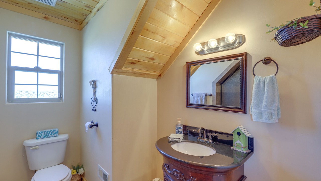Photo of Bathroom in Sterling