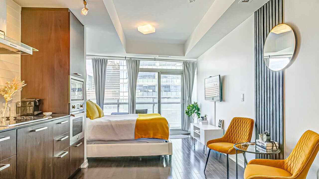 Photo of Bedroom in Toronto Entertainment District