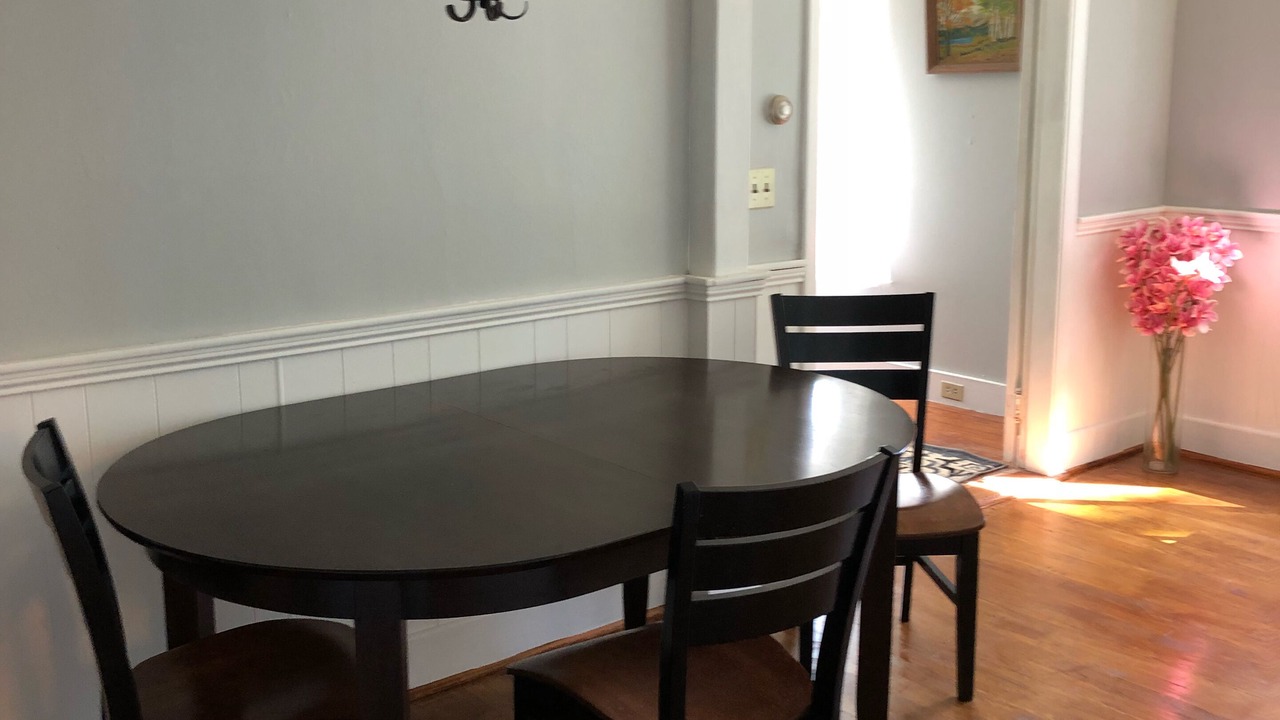 Photo of Livingroom in West Tremont