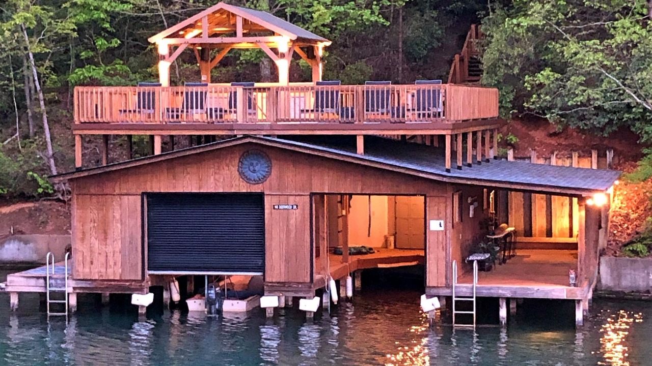 Photo of Others in Lake Lure