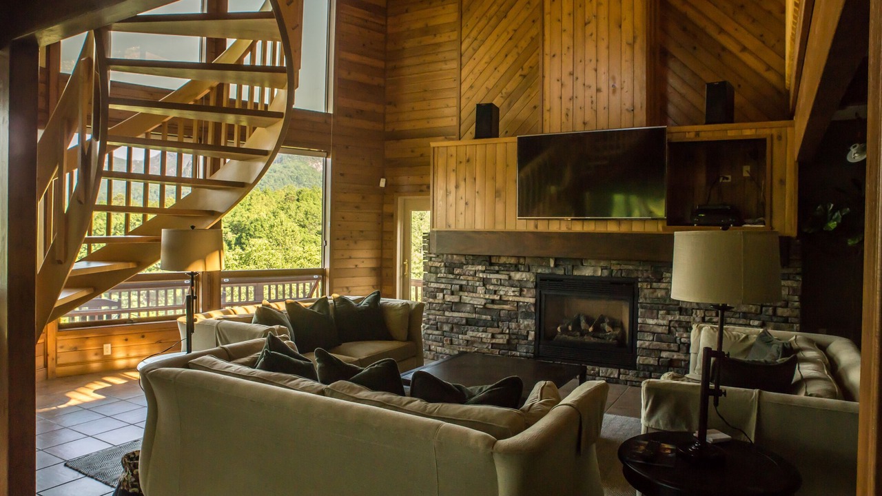 Photo of Livingroom in Lake Lure