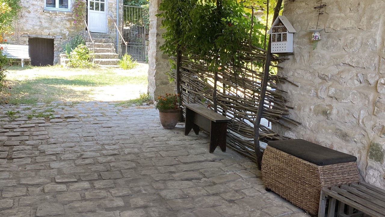 Photo of Patio Balcony in Noisy-sur-Ecole