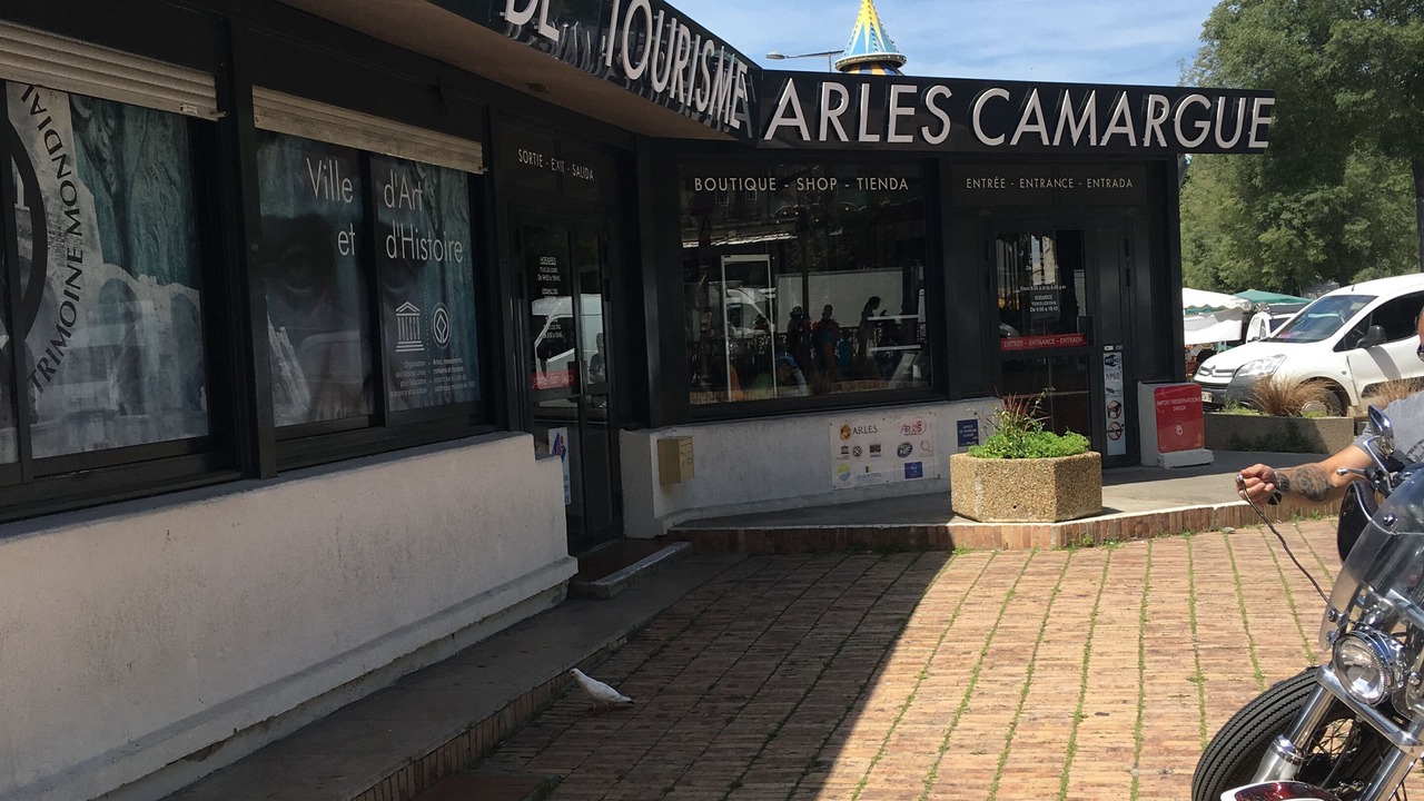 Photo of Others in Arles