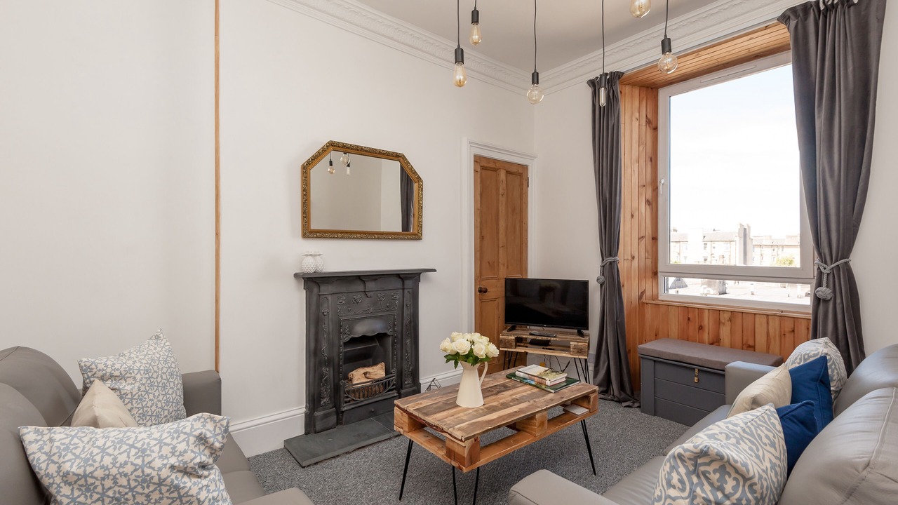Photo of Livingroom in Edinburgh