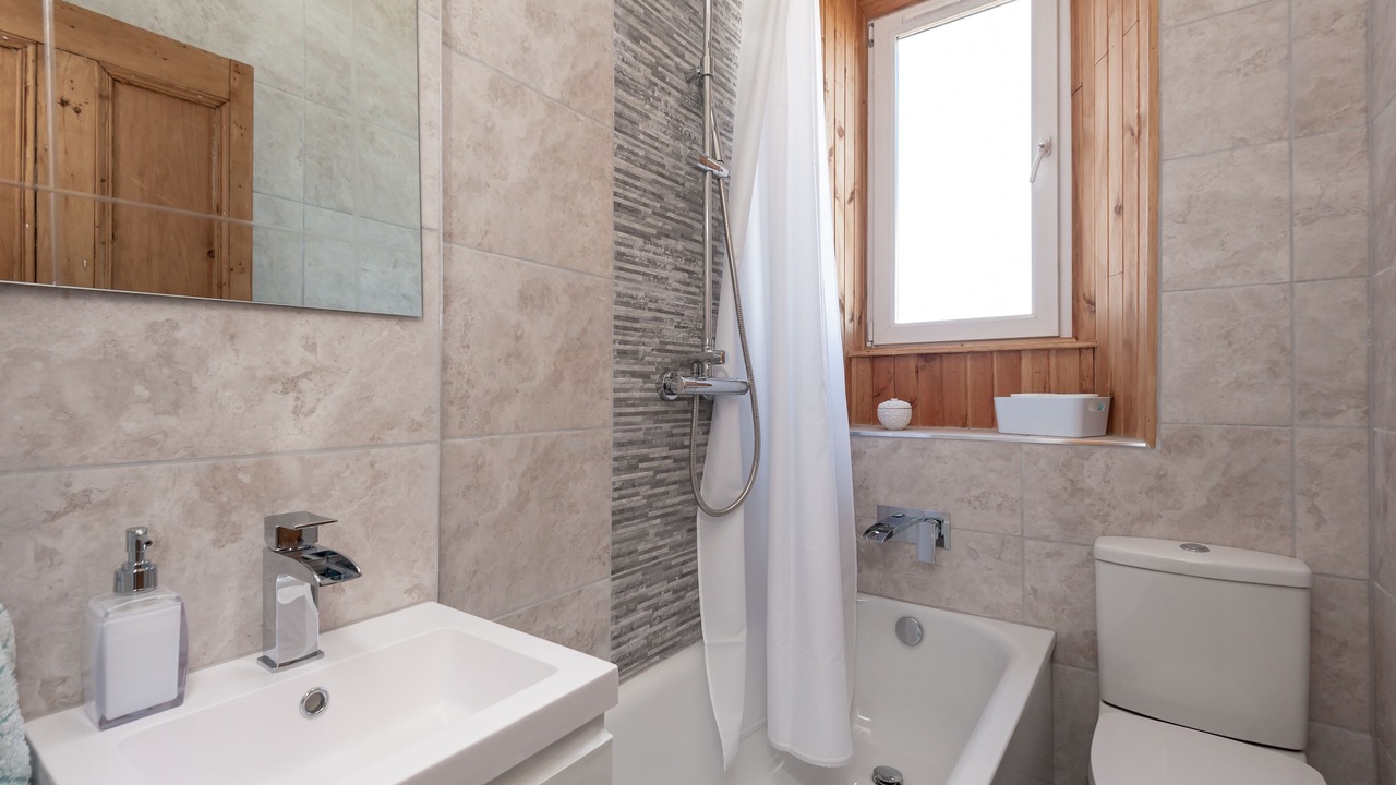 Photo of Bathroom in Edinburgh