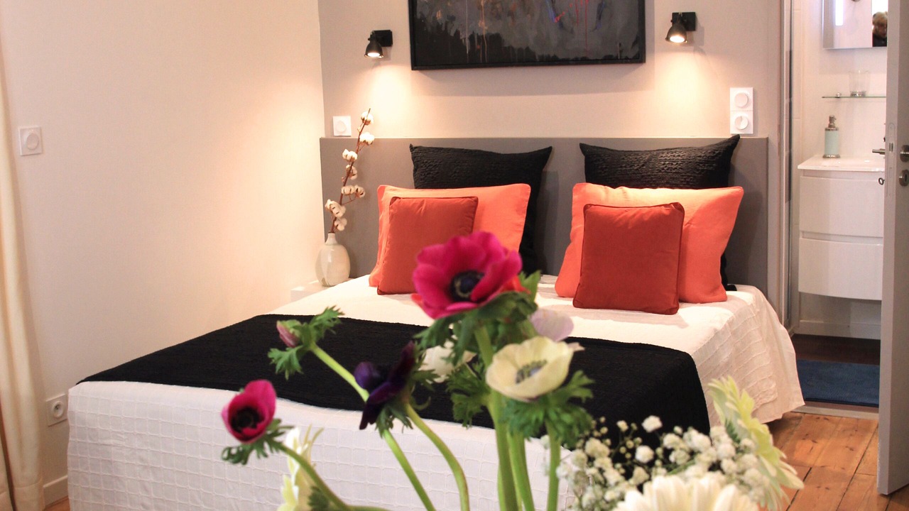 Photo of Bedroom in La Rochelle City Centre