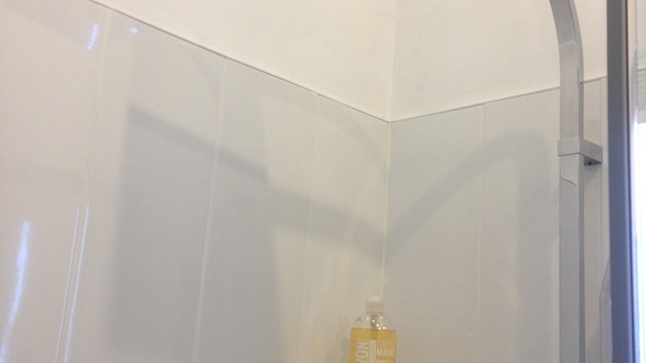 Photo of Bathroom in La Rochelle City Centre