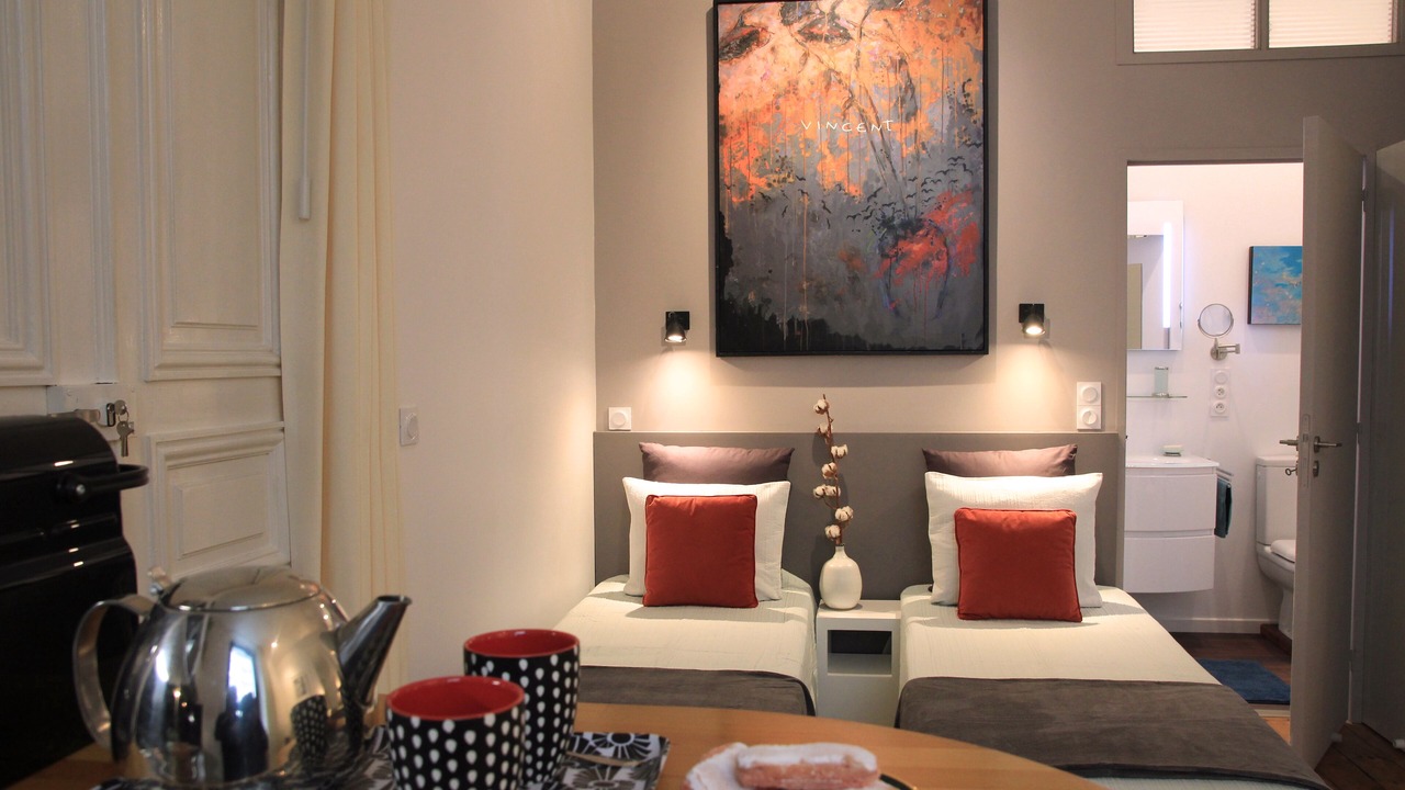 Photo of Bedroom in La Rochelle City Centre