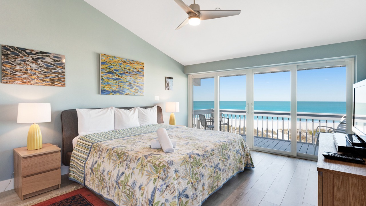 Photo of Bedroom in Holmes Beach