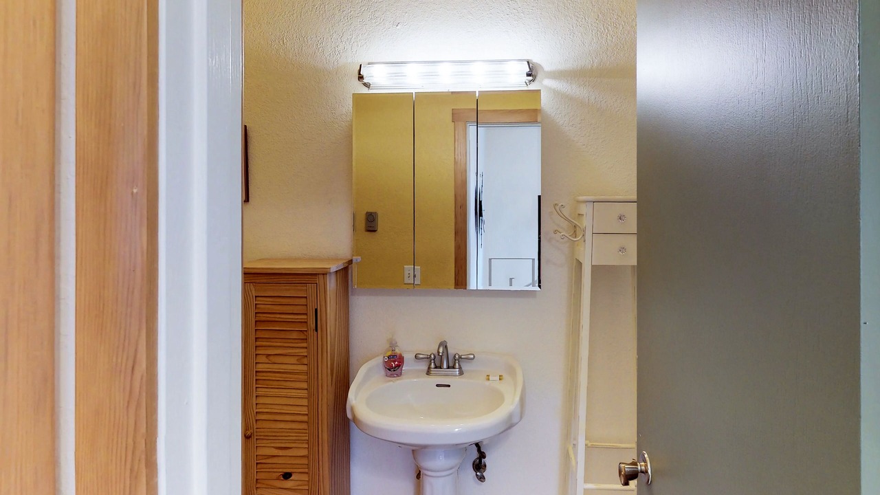 Photo of Bathroom in Alyeska
