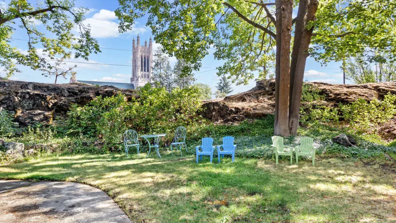 Photo of Outdoor in Cliff - Cannon