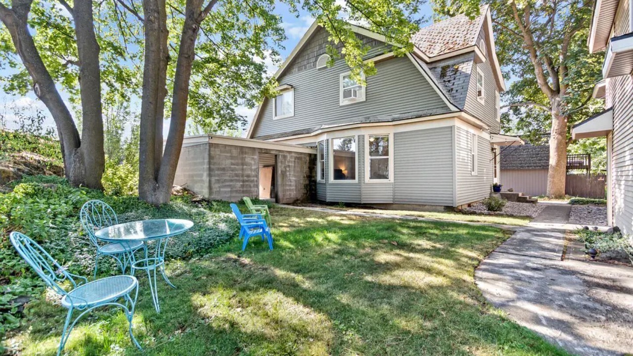 Photo of Outdoor in Cliff - Cannon