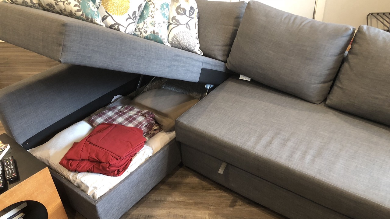 Photo of Livingroom in Southeast Edmonton