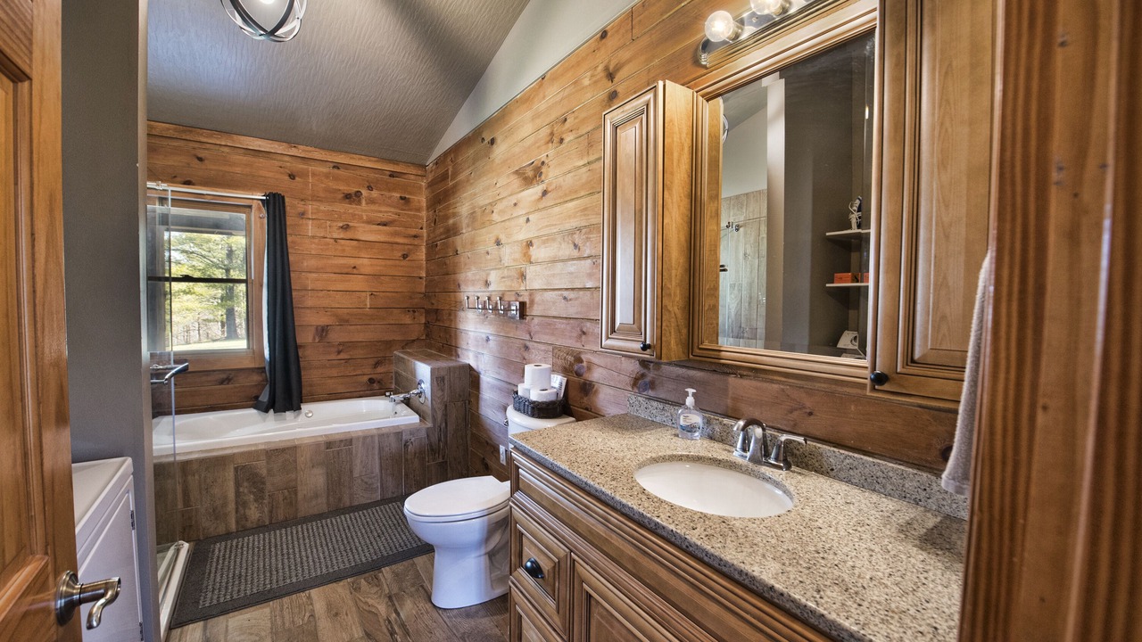 Photo of Bathroom in Logan