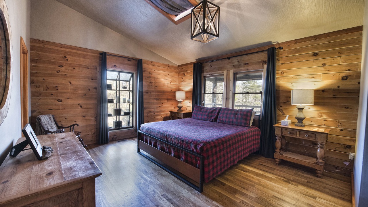 Photo of Bedroom in Logan