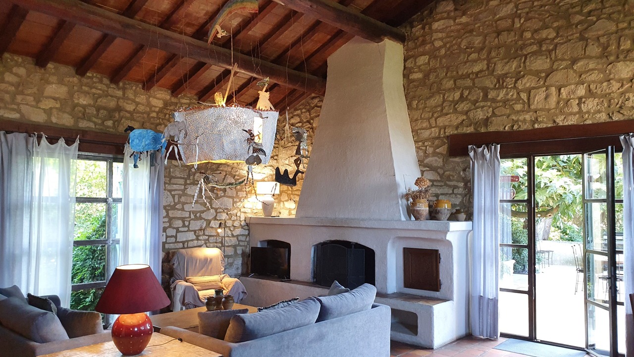 Photo of Others in Pernes-les-Fontaines
