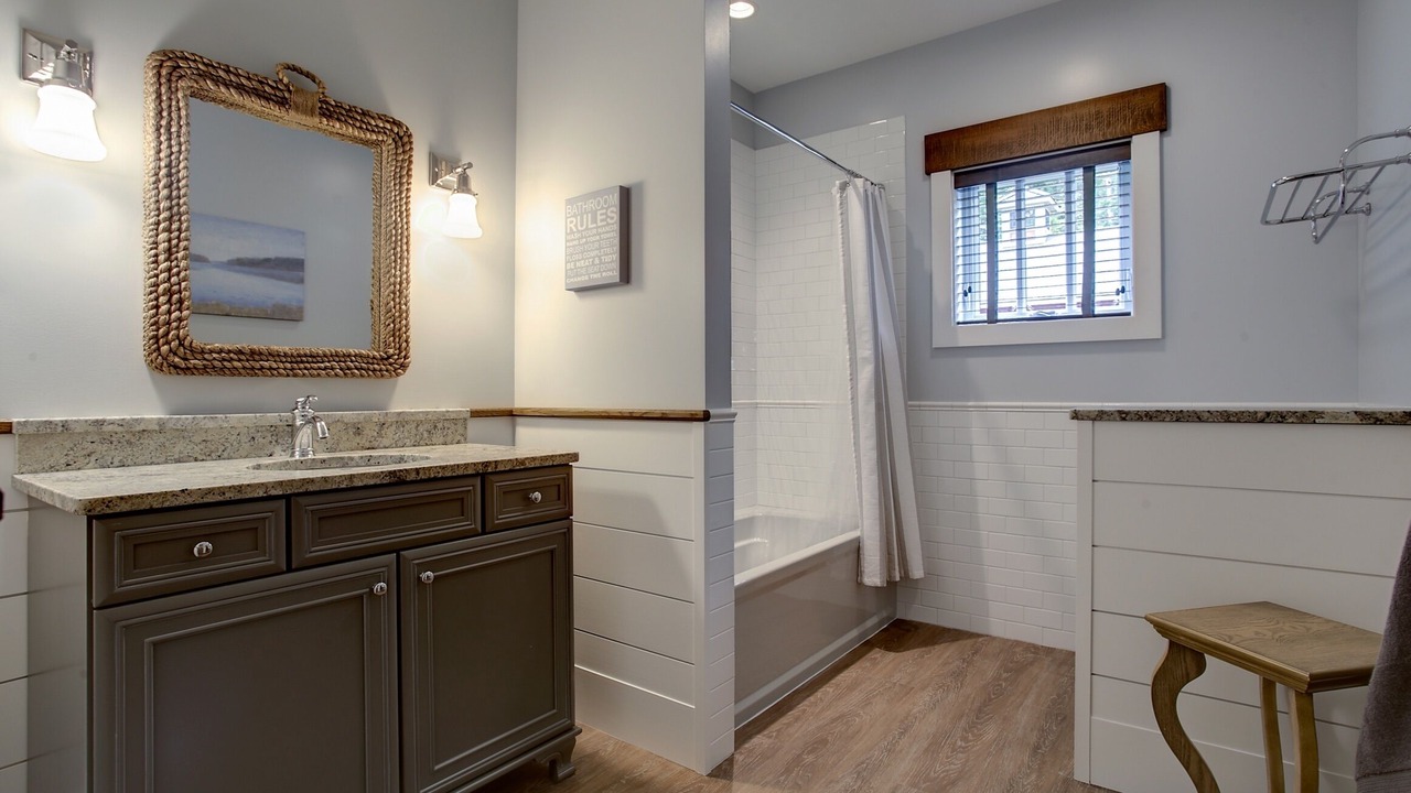 Photo of Bathroom in Mayfield